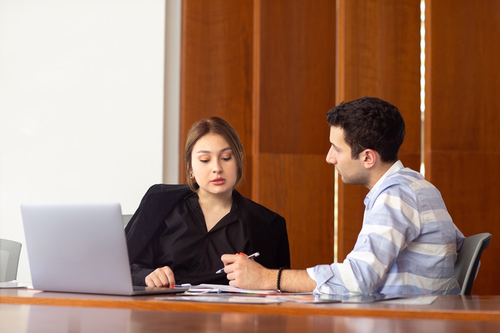 Navigating the Path to Dreams with 8 Reasons Why You Need Overseas Education Consultants