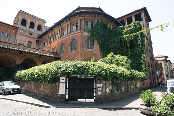 Accademia di Costume e di Moda