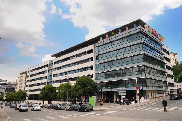 IDRAC Business School