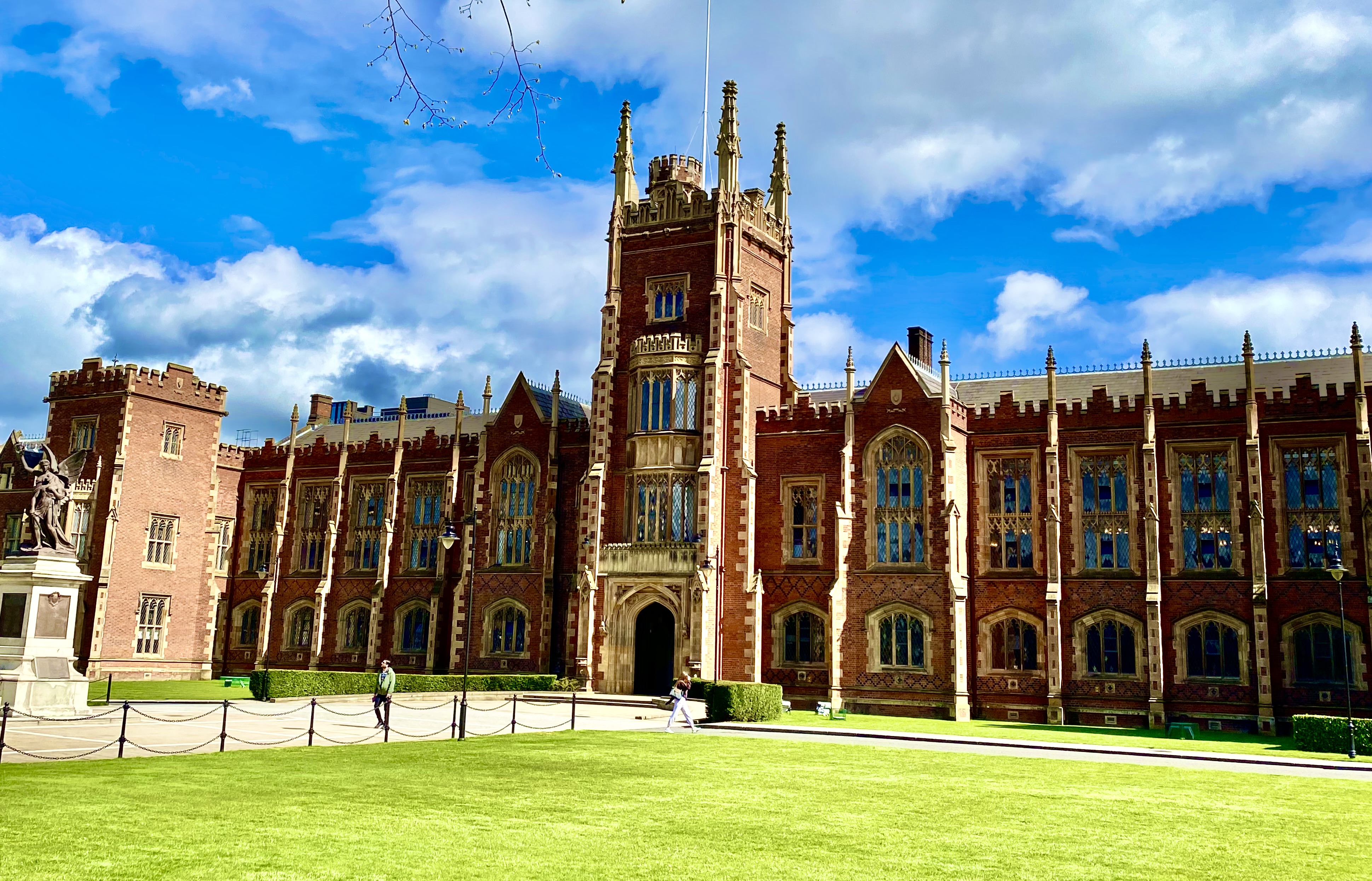 Queen's University Belfast