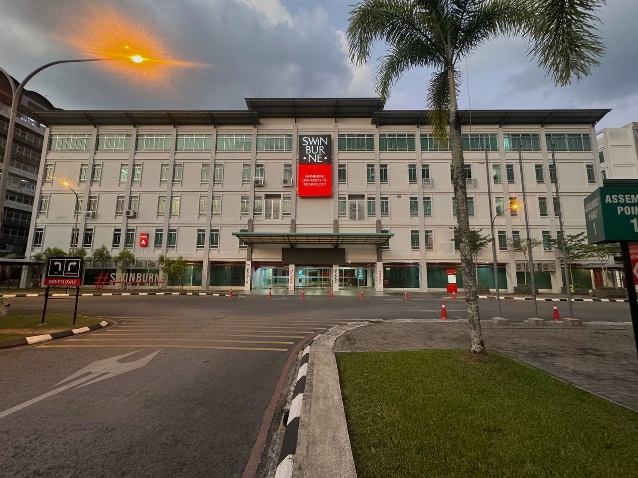 Swinburne University of Technology